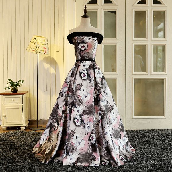 2018 new gorgeous style black prom dress off the shoulder evening party gowns floral print pattern vestido de festa long formal dress
2018 new gorgeous style black prom dress off the shoulder evening party gowns floral print pattern vestido de festa long formal dress