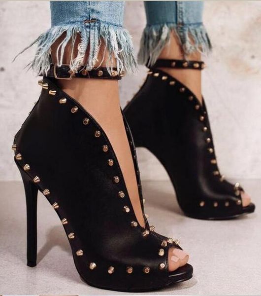 europe popular street beat rivet shoes fish mouth high-heeled catwalk rome ankle buckle strap pu woman pumps sandals, Black
europe popular street beat rivet shoes fish mouth high-heeled catwalk rome ankle buckle strap pu woman pumps sandals, Black