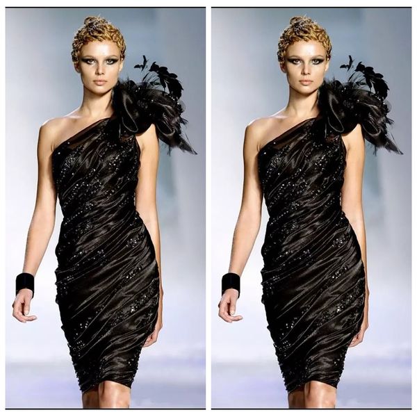2019 one shoulder mother's dresses slim short mini sheath ruffle black stretch satin beaded big flower feathers zuhair murad evening go, Black;red
2019 one shoulder mother's dresses slim short mini sheath ruffle black stretch satin beaded big flower feathers zuhair murad evening go, Black;red