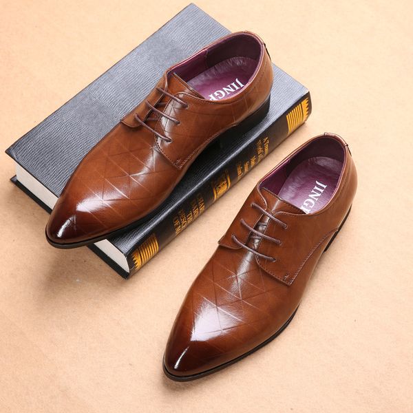 men large size 37-47 wear-resistant lncrease dress shoes men's spring/autumn leather shoes brand formal shoes, Black
men large size 37-47 wear-resistant lncrease dress shoes men's spring/autumn leather shoes brand formal shoes, Black