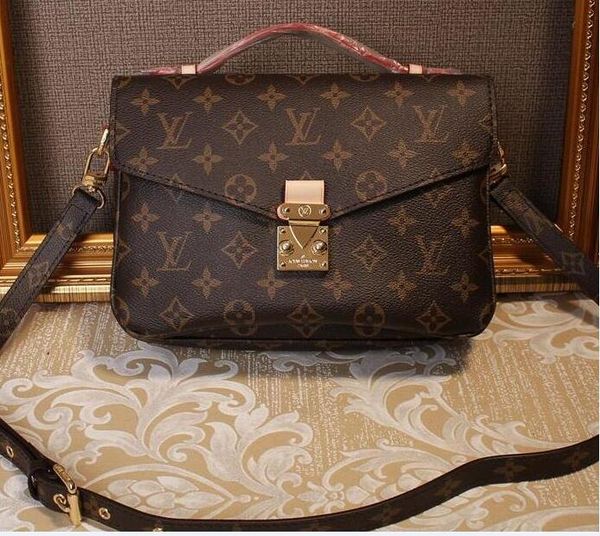 Totes zipei888
Totes zipei888