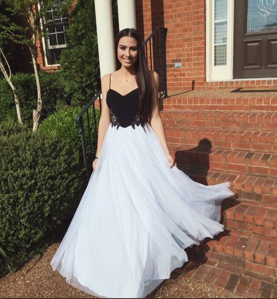 spaghetti straps a-line sweetheart black prom dresses sheer waist beaded party dress with white skirt prom gowns
spaghetti straps a-line sweetheart black prom dresses sheer waist beaded party dress with white skirt prom gowns