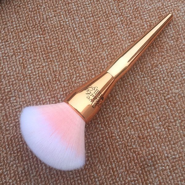 Big Rose Gold / Silver Loose Powder Makeup Brush Ulta it 221 Professional Cosmetic Face Brushes Soft Hair with Cap
Big Rose Gold / Silver Loose Powder Makeup Brush Ulta it 221 Professional Cosmetic Face Brushes Soft Hair with Cap