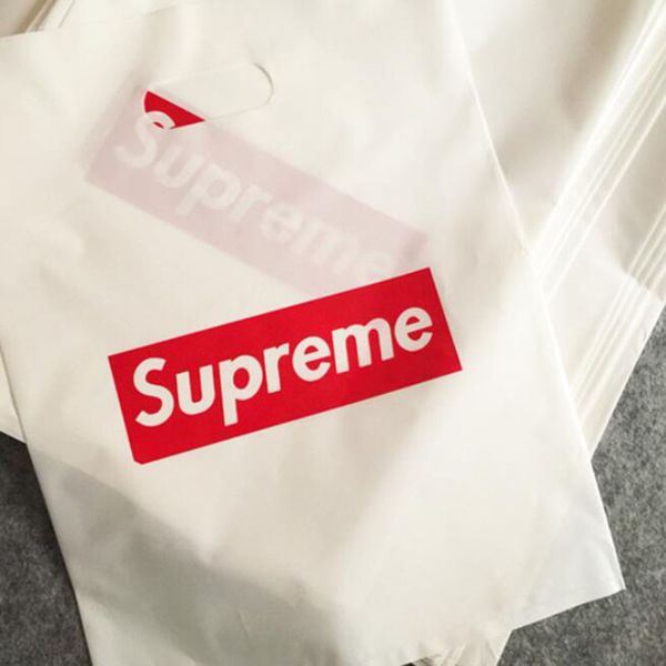 SUP Shopping Package Bags For Clothing Hand Bags Middle Size 30*40cm Easy Packing Light-weight Plastic Bags In Stock
SUP Shopping Package Bags For Clothing Hand Bags Middle Size 30*40cm Easy Packing Light-weight Plastic Bags In Stock