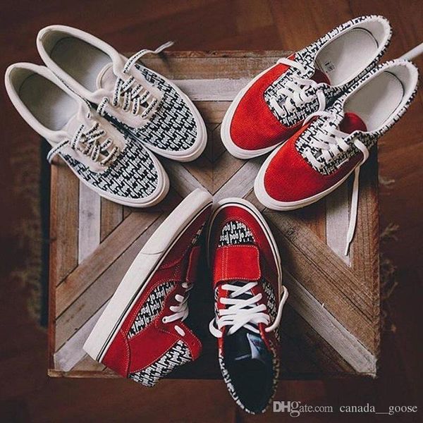 FEAR OF GOD Letter Printing FOG Classic Canvas Shoes Casual Shoes Men and Women Flat Shoes Lace-Up Low/Hight Top Sneakers
FEAR OF GOD Letter Printing FOG Classic Canvas Shoes Casual Shoes Men and Women Flat Shoes Lace-Up Low/Hight Top Sneakers