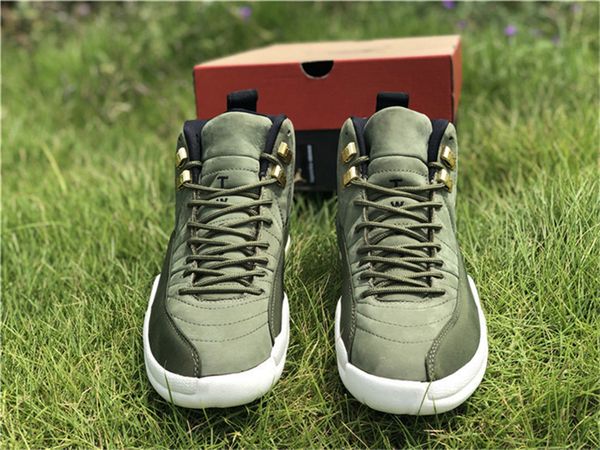 2018 12 graduation pack cp3 chris paul class basketball shoes for men authentic green suede 130690-301o carbon fiber sneakers with box, White;red
2018 12 graduation pack cp3 chris paul class basketball shoes for men authentic green suede 130690-301o carbon fiber sneakers with box, White;red