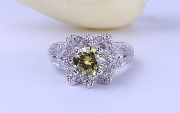 trendy flower zircon rings for women ladies colorful crystal zircon wedding engagement rings fashion women party jewelry anel, Golden;silver
trendy flower zircon rings for women ladies colorful crystal zircon wedding engagement rings fashion women party jewelry anel, Golden;silver