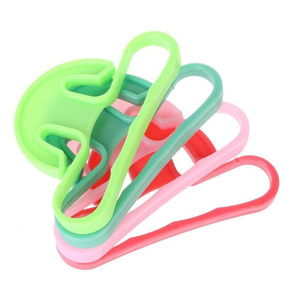 weight plastic shopping bag hook shopping bags to reduce the load capacity of the hand random color
weight plastic shopping bag hook shopping bags to reduce the load capacity of the hand random color