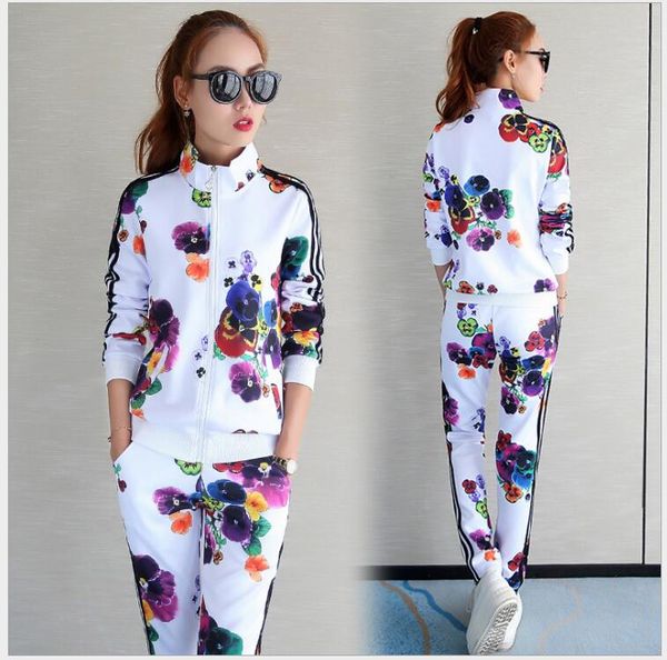 Sports suit female spring 2018 new women's Korean version of the thin casual print color fashion cardigan two sets
Sports suit female spring 2018 new women's Korean version of the thin casual print color fashion cardigan two sets