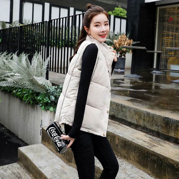 2018 new spring autumn down cotton padded sleeveless jacket for women fashion warm winter short vest womens work vests waistcoat, Black;white
2018 new spring autumn down cotton padded sleeveless jacket for women fashion warm winter short vest womens work vests waistcoat, Black;white