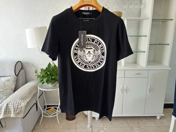 Fashion High Quality Box Logo Paris Fan Made Letter printing Cotton Tshirt Women Men Vintage Coco Capatain Tee T-shirt
Fashion High Quality Box Logo Paris Fan Made Letter printing Cotton Tshirt Women Men Vintage Coco Capatain Tee T-shirt