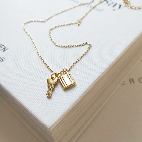 sterling 925 silver key with lock pendants necklace simple design wild necklace for women 2018 elegant charms jewelry
sterling 925 silver key with lock pendants necklace simple design wild necklace for women 2018 elegant charms jewelry