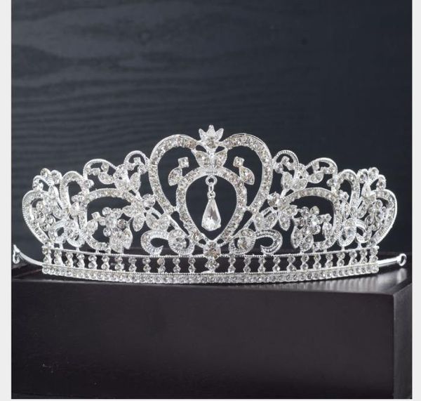 2018 bridal headwear, crown shiny diamond accessories, wedding p studio, p accessories, Slivery;golden
2018 bridal headwear, crown shiny diamond accessories, wedding p studio, p accessories, Slivery;golden