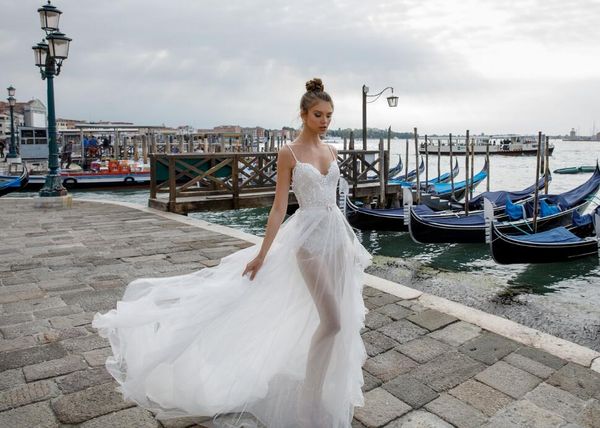 julie vino кружева простое свадебное платье bo ho vestido de novia слинг спагетти тюль свадебные платья больших размеров, White
julie vino кружева простое свадебное платье bo ho vestido de novia слинг спагетти тюль свадебные платья больших размеров, White
