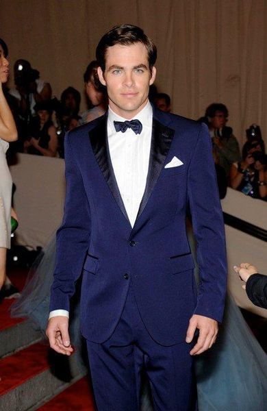 brand new blue 2 piece suit men wedding tuxedos notch lapel two button groom tuxedos men dinner prom blazer(jacket+pants+tie+girdle) 1313, Black;gray
brand new blue 2 piece suit men wedding tuxedos notch lapel two button groom tuxedos men dinner prom blazer(jacket+pants+tie+girdle) 1313, Black;gray