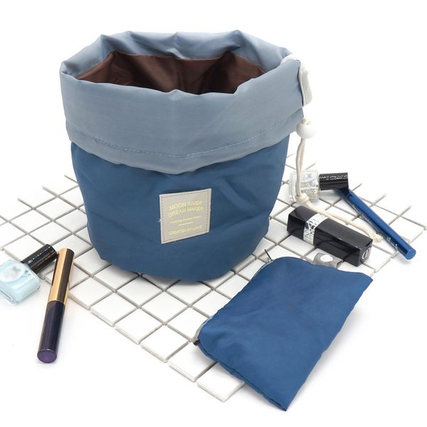 Hot Sale Korean elegant Makeup Bag large capacity Barrel Shaped Nylon Wash Organizer Storage Travel Dresser Pouch Cosmetic Bags For Women
Hot Sale Korean elegant Makeup Bag large capacity Barrel Shaped Nylon Wash Organizer Storage Travel Dresser Pouch Cosmetic Bags For Women