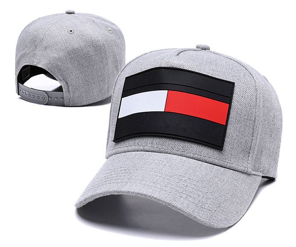 2018 new style fashion caps fashion bee sun hat luxury brand high quality baseball cap outdoor sports casual hats with box free shipping
2018 new style fashion caps fashion bee sun hat luxury brand high quality baseball cap outdoor sports casual hats with box free shipping