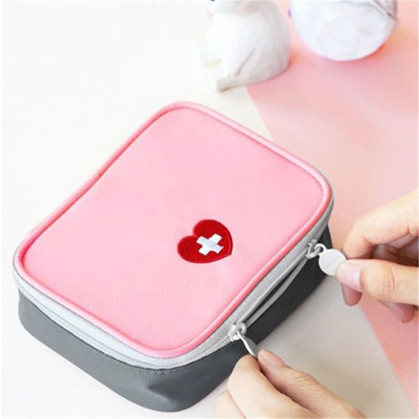 mini outdoor first aid kit bag travel portable medicine package emergency storage organizer
mini outdoor first aid kit bag travel portable medicine package emergency storage organizer