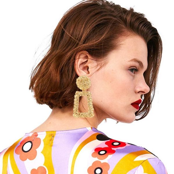 big vintage earrings for women gold color geometric statement earring 2018 metal earing hanging fashion jewelry trend, Golden
big vintage earrings for women gold color geometric statement earring 2018 metal earing hanging fashion jewelry trend, Golden