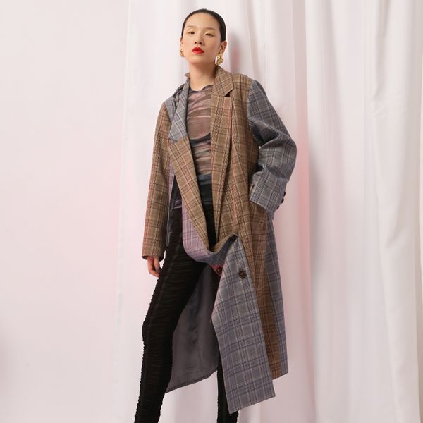 nanastyle asymmetric plaid women blazer coat oversize long sleeve double breasted patchwork blazers female streetwear fashion, White;black
nanastyle asymmetric plaid women blazer coat oversize long sleeve double breasted patchwork blazers female streetwear fashion, White;black