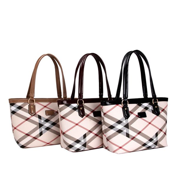 vendor's stand luxury women clutch bags travel duffel bag womens luggage bucket type black shoulder tote bag pvc shopping bag
vendor's stand luxury women clutch bags travel duffel bag womens luggage bucket type black shoulder tote bag pvc shopping bag