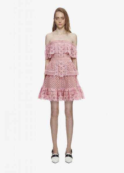 водорастворимые кружева слэш шеи сексуальная высокой талией женщины dress 2018 лето повседневная dress off-плечо с коротким рукавом старинны, Black;pink
водорастворимые кружева слэш шеи сексуальная высокой талией женщины dress 2018 лето повседневная dress off-плечо с коротким рукавом старинны, Black;pink