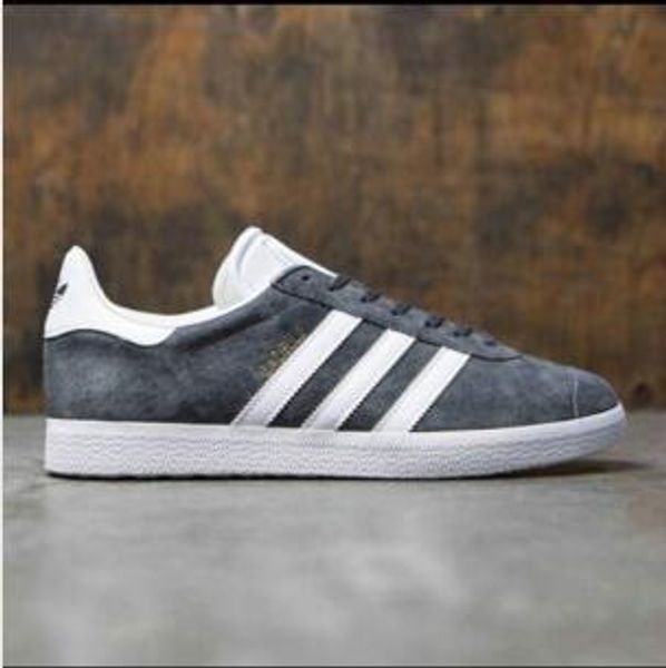 HOTSELL Quality Wholesale 2018 Men Women Casual gazelle Trainer Chukka Black pink Lightweight Breathable Walking Hiking Shoes 36-45
HOTSELL Quality Wholesale 2018 Men Women Casual gazelle Trainer Chukka Black pink Lightweight Breathable Walking Hiking Shoes 36-45