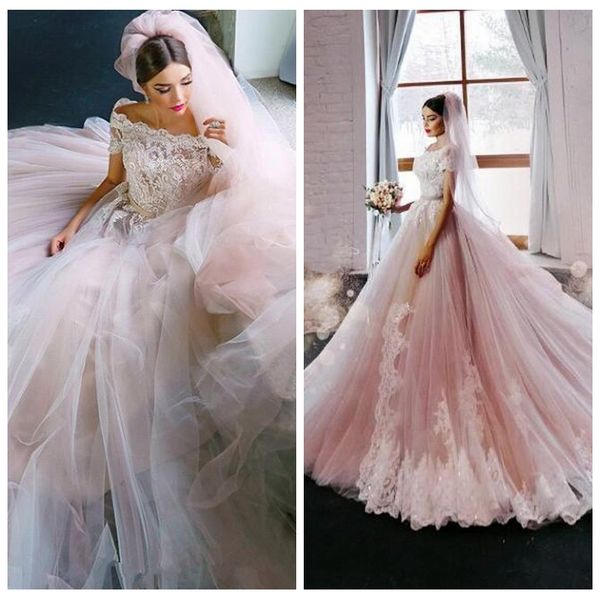 vestidos de mariee 2021 beautiful princess a-line wedding dresses lace appliques beading sequins bridal gowns short sleeves customized, White
vestidos de mariee 2021 beautiful princess a-line wedding dresses lace appliques beading sequins bridal gowns short sleeves customized, White