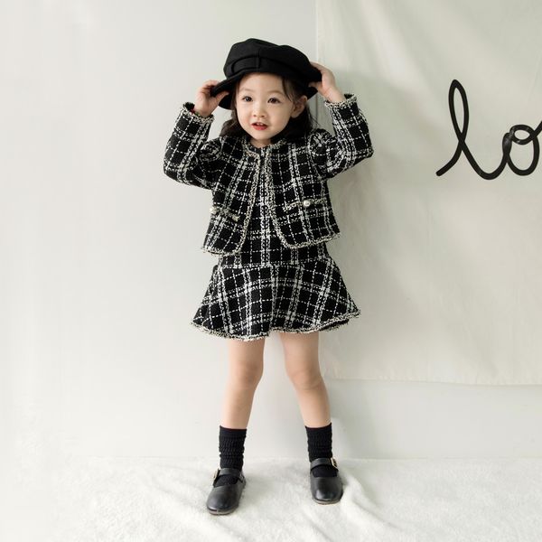 Baby Clothes Children Clothing Sets New Autumn Fashion Baby Girls Grid Coat+Dress 2Pcs Set Elegant Xmas Princess Dress Set For Kids 0-5T
Baby Clothes Children Clothing Sets New Autumn Fashion Baby Girls Grid Coat+Dress 2Pcs Set Elegant Xmas Princess Dress Set For Kids 0-5T