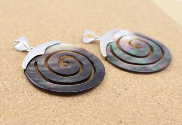 1pc natural carved hollow out colored shell pendants necklace charms diy jewelry accessories new designer 2014 f1149, Bronze;silver
1pc natural carved hollow out colored shell pendants necklace charms diy jewelry accessories new designer 2014 f1149, Bronze;silver