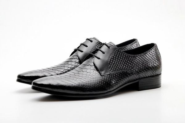 british men red formal shoes fashion pointed toe python snake pattern lace up dress shoes for man leather leisure shoes, Black
british men red formal shoes fashion pointed toe python snake pattern lace up dress shoes for man leather leisure shoes, Black