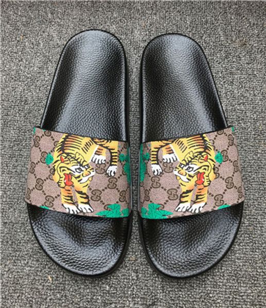New Men Women Sandals Designer Shoes Luxury Slide Summer Fashion Wide Flat Slippery Boys and girls Sandals Slipper Flip Flop with box
New Men Women Sandals Designer Shoes Luxury Slide Summer Fashion Wide Flat Slippery Boys and girls Sandals Slipper Flip Flop with box