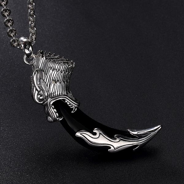 2018 direct selling real agate wolves head, teeth, chalcedony, agate, ancient character, domineering, pure pendant wholesale, Silver
2018 direct selling real agate wolves head, teeth, chalcedony, agate, ancient character, domineering, pure pendant wholesale, Silver