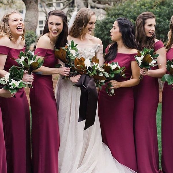2018 burgundy off shoulder sheath bridesmaid dresses formal maid of honor dress wedding party gowns robes de demoiselle d'honneur, White;pink
2018 burgundy off shoulder sheath bridesmaid dresses formal maid of honor dress wedding party gowns robes de demoiselle d'honneur, White;pink