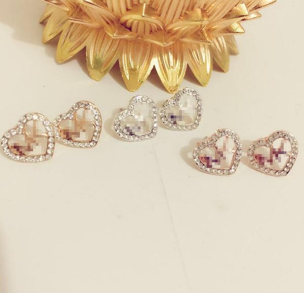 vogue luxury heart shape letter rhinestone серьги золото, серебро, розовое золото цвет круглый уха стад для женщин lady girl lady ювелирные, Golden;silver
vogue luxury heart shape letter rhinestone серьги золото, серебро, розовое золото цвет круглый уха стад для женщин lady girl lady ювелирные, Golden;silver