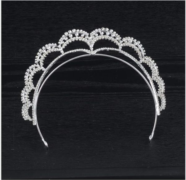 korean minimalist bridal crown hoop alloy plating plated diamond drill pearl jewelry ladies crown ornament accessories, Slivery;golden
korean minimalist bridal crown hoop alloy plating plated diamond drill pearl jewelry ladies crown ornament accessories, Slivery;golden
