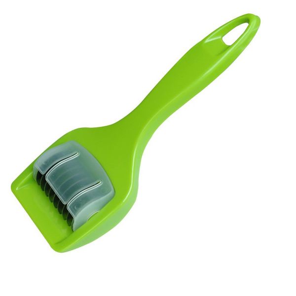 new design herb rolling roll rollers mincer herbal manual hand scallion cut cutter slicers stainless steel blade kitchen vegetable chop 
new design herb rolling roll rollers mincer herbal manual hand scallion cut cutter slicers stainless steel blade kitchen vegetable chop