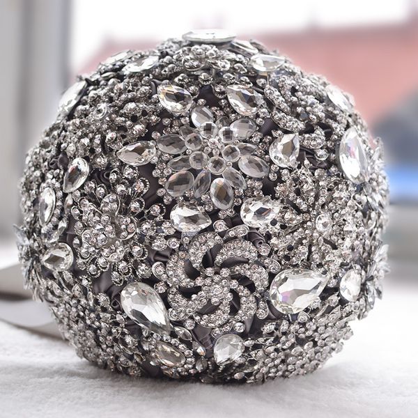 luxurious crystal brooch bridal bouquet ivory gray wedding flowers crystal beading bouquet satin bridal bouquets wedding accessories
luxurious crystal brooch bridal bouquet ivory gray wedding flowers crystal beading bouquet satin bridal bouquets wedding accessories