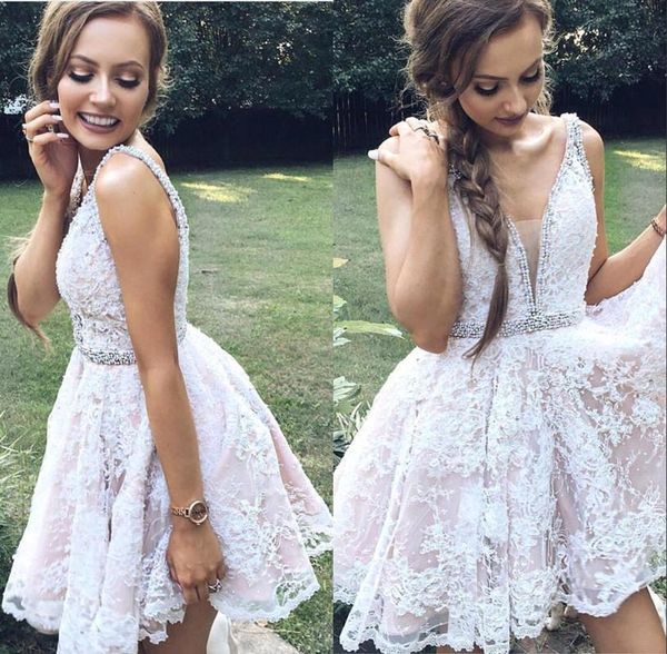 2018 elegant v neck lace a line homecoming dresses sleeveless beaded crystals knee length short prom party cocktail dresses ba8806, Blue;pink
2018 elegant v neck lace a line homecoming dresses sleeveless beaded crystals knee length short prom party cocktail dresses ba8806, Blue;pink