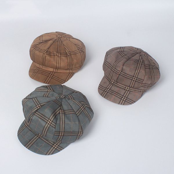 autumn and winter new hat female plaid korean version of the wild student stylist painter hat, Blue;gray
autumn and winter new hat female plaid korean version of the wild student stylist painter hat, Blue;gray