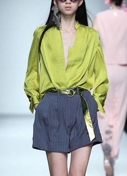 see orange causal women two piece outfits light green satin chiffon survetement femme 2 piece women shirt short sets so7700, Red
see orange causal women two piece outfits light green satin chiffon survetement femme 2 piece women shirt short sets so7700, Red
