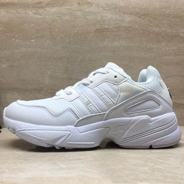2018 new yung 96 retro running shoes black white sapphire blue chaussures mens women trainers designer sneakers 36-44
2018 new yung 96 retro running shoes black white sapphire blue chaussures mens women trainers designer sneakers 36-44