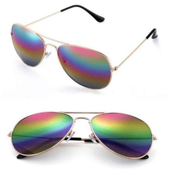 fashion classic sunglasses women men driving mirror new pilot sun glasses women men brand designer uv400, White;black
fashion classic sunglasses women men driving mirror new pilot sun glasses women men brand designer uv400, White;black