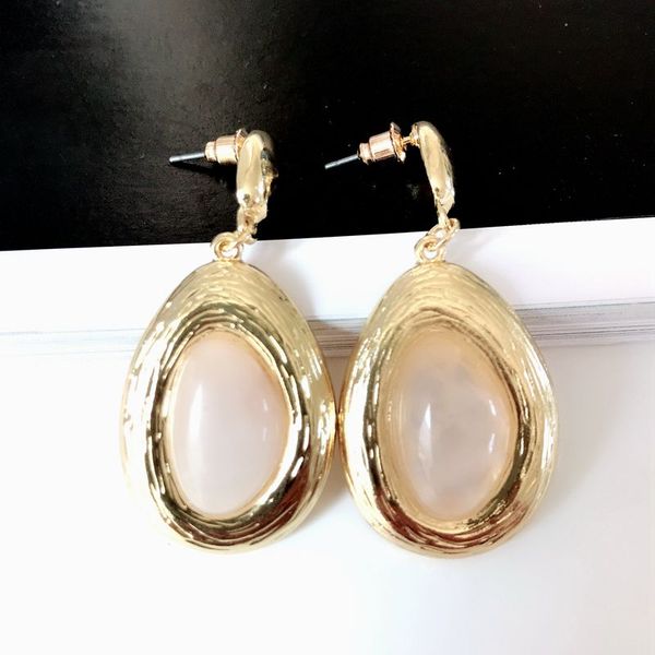 new fashion design teardrop alloy natural pink stone earring, sweet holiday cute earring jewelry, Golden;silver
new fashion design teardrop alloy natural pink stone earring, sweet holiday cute earring jewelry, Golden;silver