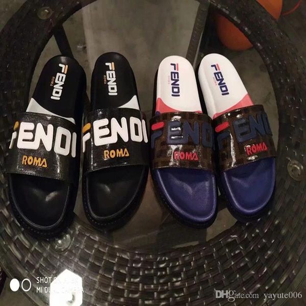 Men Women Sandals Designer Shoes Luxury Slide Summer black white Fashion Wide Flat Slippery With Thick Sandals Slipper Flip Flop size 5-11
Men Women Sandals Designer Shoes Luxury Slide Summer black white Fashion Wide Flat Slippery With Thick Sandals Slipper Flip Flop size 5-11