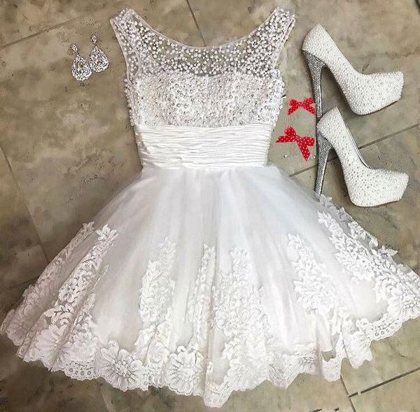 2018 New Little White Sheer Neck Appliques Short Homecoming Dresses Beaded Crystals Princess Graduation Cocktail Gowns Custom Made, Blue;pink
2018 New Little White Sheer Neck Appliques Short Homecoming Dresses Beaded Crystals Princess Graduation Cocktail Gowns Custom Made, Blue;pink