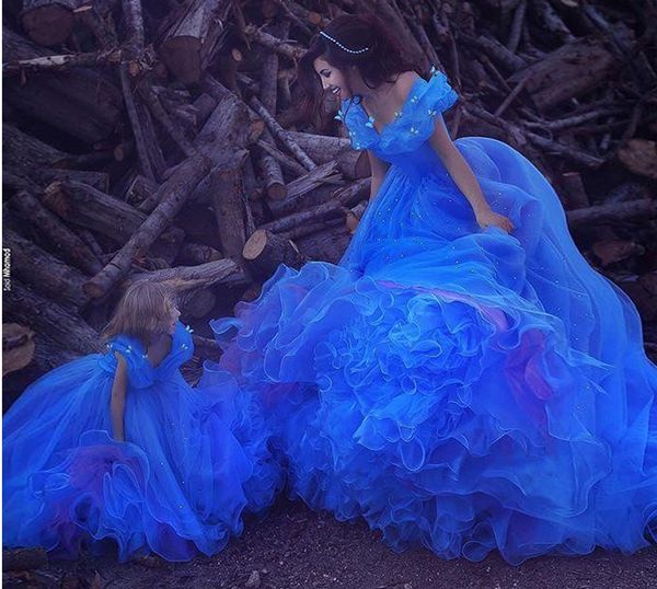 cinderella prom dresses off shoulder pleats ice blue puffy princess dresses evening wear tulle quinceanera special ball gown evening gowns, Blue;red
cinderella prom dresses off shoulder pleats ice blue puffy princess dresses evening wear tulle quinceanera special ball gown evening gowns, Blue;red