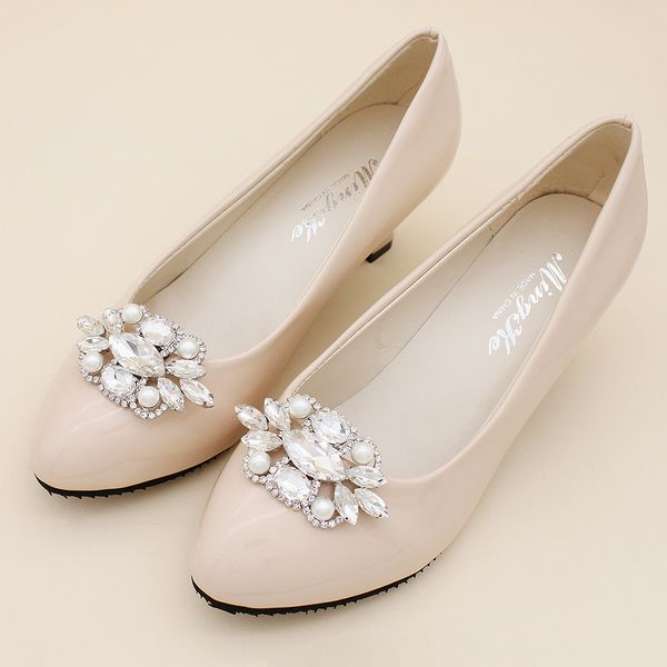 new woman shoes flower charms highheel pumps flats crystal diamond flats shoe clips fashion shoes bag hat clips decoration free, White;pink
new woman shoes flower charms highheel pumps flats crystal diamond flats shoe clips fashion shoes bag hat clips decoration free, White;pink