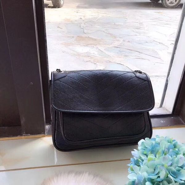 new arrival women shoulder bag leather with black silver purse bag shoulder bag female vintage crossbody bags
new arrival women shoulder bag leather with black silver purse bag shoulder bag female vintage crossbody bags