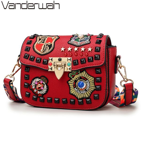 2018 SUMMER STYLE Female Brand Hand Bag Woman Messenger Bags Lady Rivet Badge Women Fashion Shoulder Bag Girl Crossbody Bags SAC
2018 SUMMER STYLE Female Brand Hand Bag Woman Messenger Bags Lady Rivet Badge Women Fashion Shoulder Bag Girl Crossbody Bags SAC